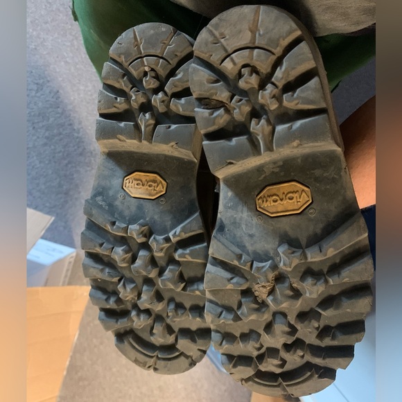 Red wind logger boots - Picture 2 of 5